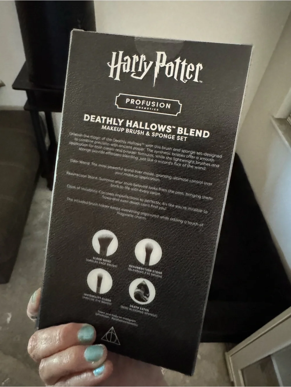 Profusion Cosmetics Harry Potter Deathly Hallows Brush & Sponge Set - Black